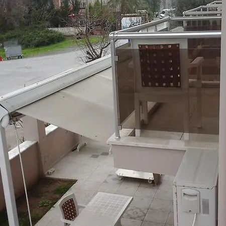 Otel Vıra *