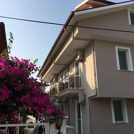 Otel Vıra